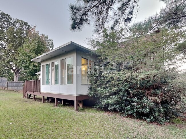 Building Photo - 2717 Oak Meadow Ln