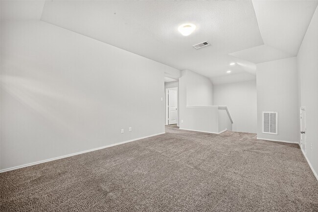 Building Photo - 2330 Georgina Falls Dr