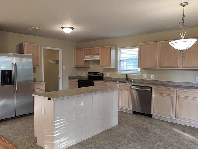 Building Photo - 3827 Brook Garden Ln
