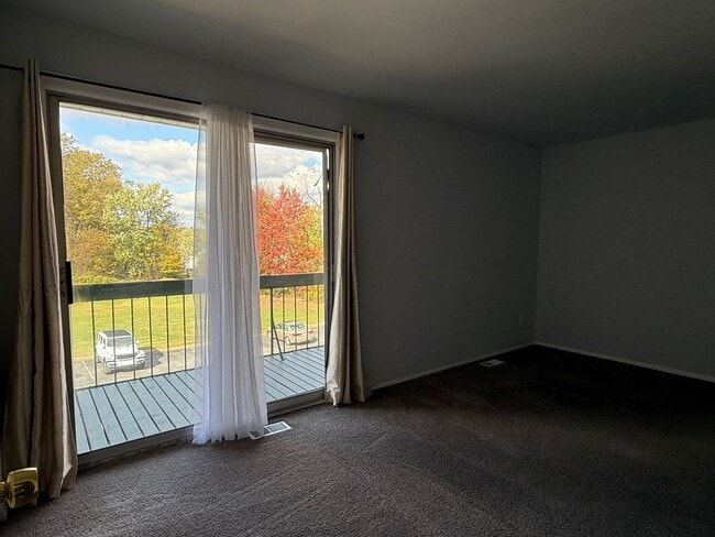 Building Photo - Charming 3-Bed Home in Peaceful Aston Neighborhood