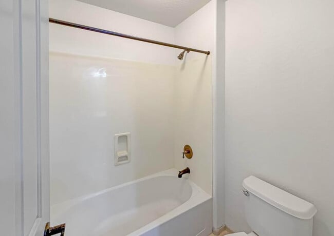 Building Photo - 7085 W Andrew Ln