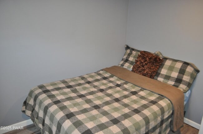 Building Photo - 25 Lizzy Ln