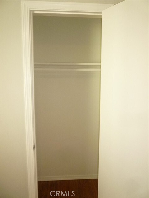 Building Photo - 712 Sartori Ave