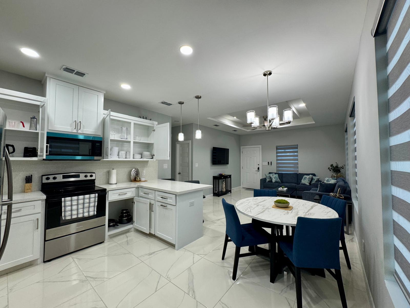 Building Photo - 104 N Dove St