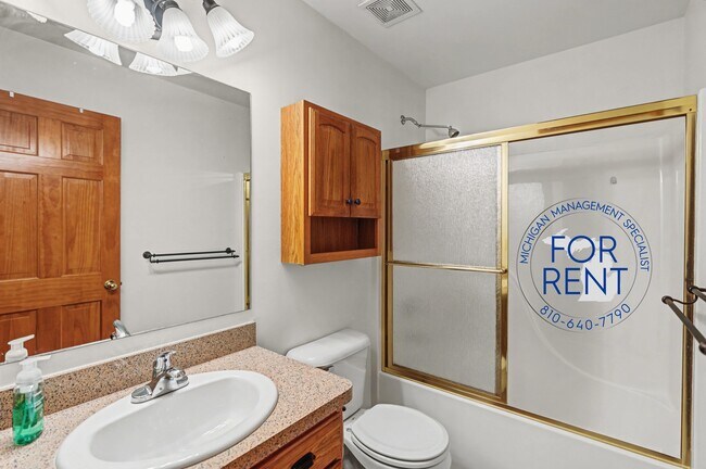 Building Photo - 3175 Rotterdam Dr