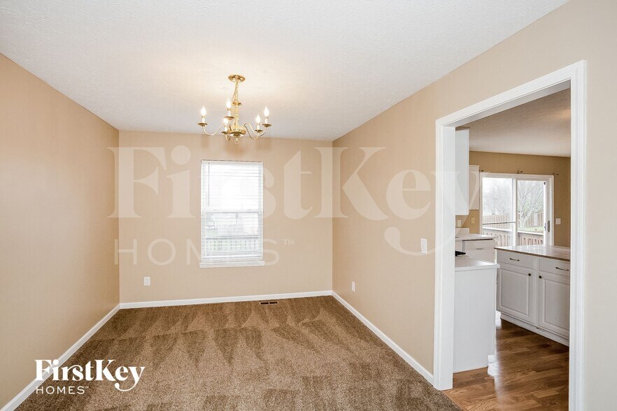 Building Photo - 11749 Gatwick View Dr