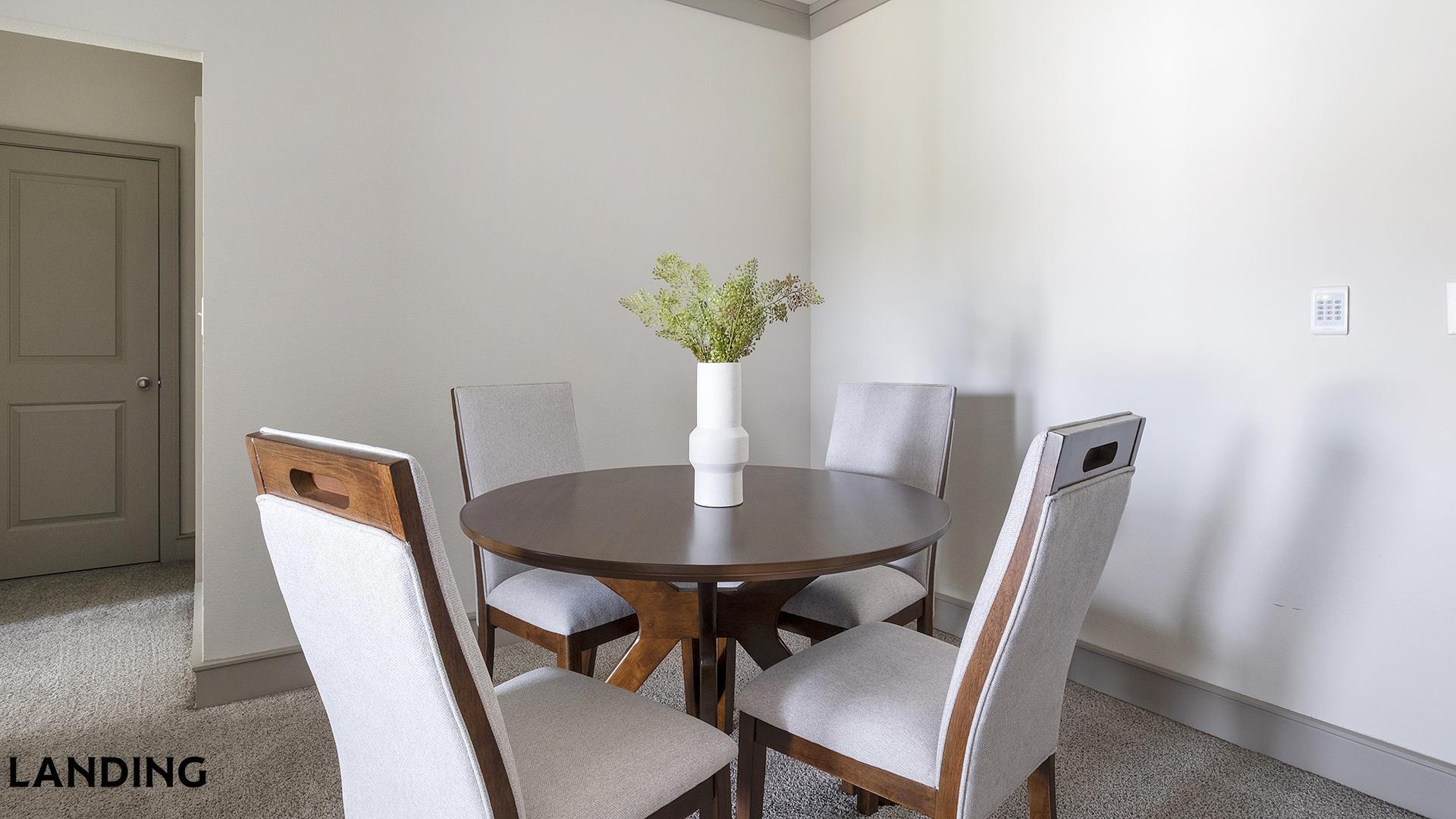 Building Photo - 18021 Kingsland Blvd