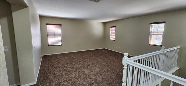 Building Photo - 1626 Sorrel Ln