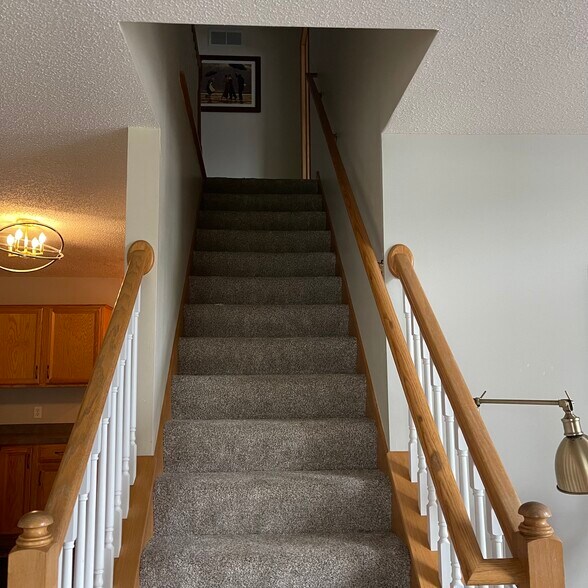 Building Photo - 5420 Fawn Meadow Curv SE