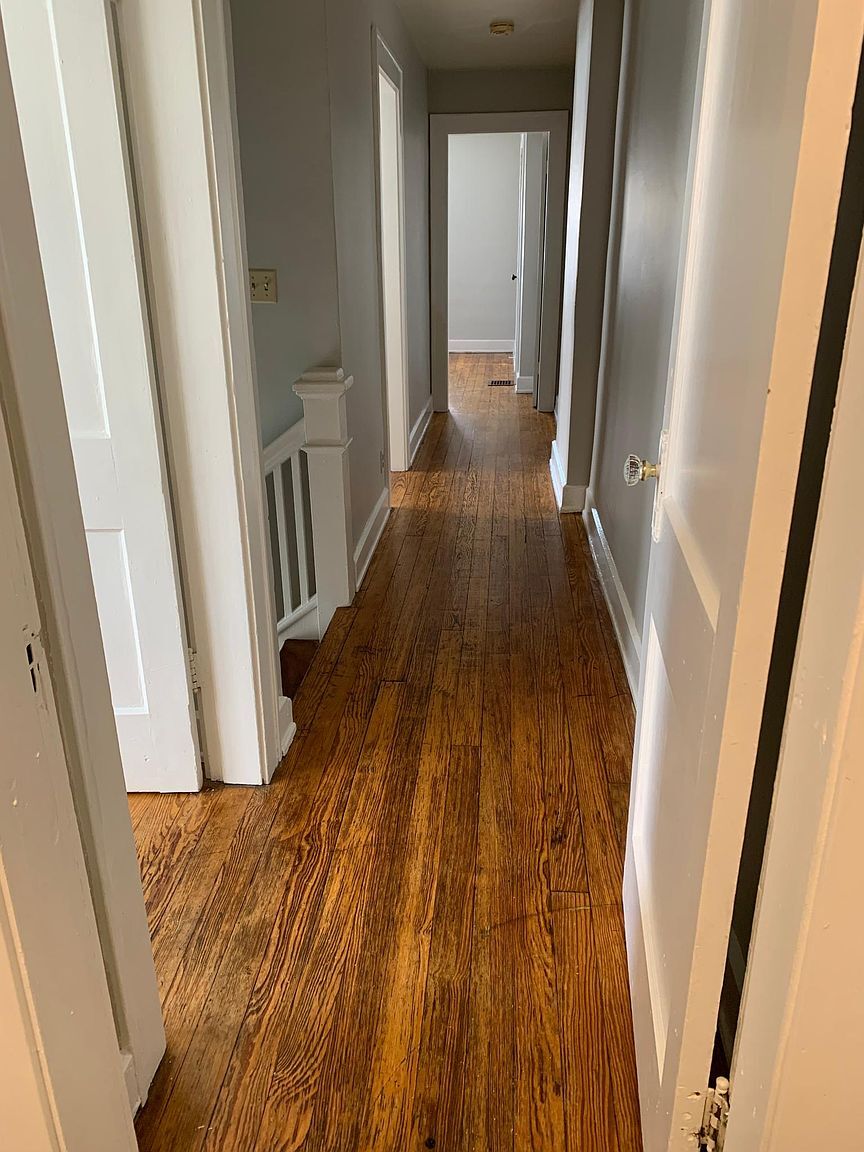 Building Photo - 813 N Bancroft St