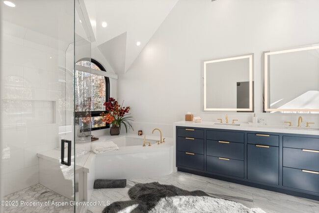 Building Photo - 75 McLain Ct