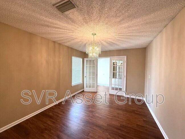 Building Photo - 3343 Burgandy Branch Dr