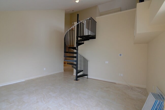Building Photo - 360 Revere Beach Blvd