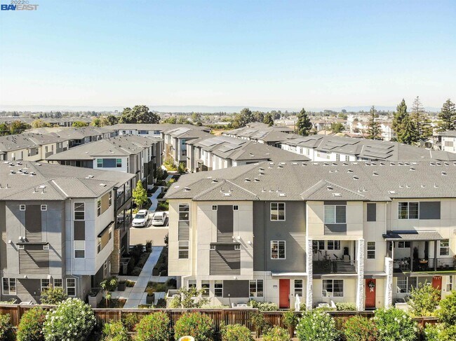 Building Photo - 29438 Urbia Way