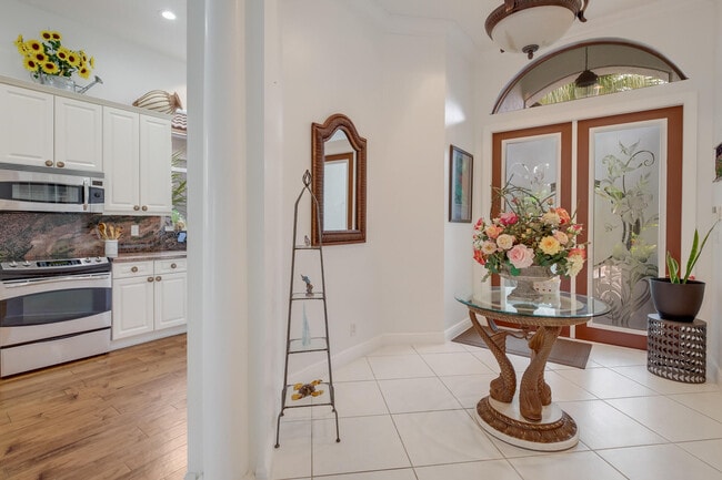 Building Photo - 6763 Rothschild Cir