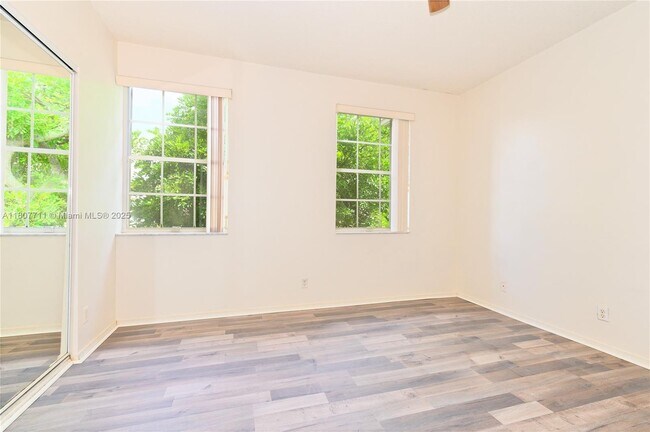 Building Photo - 69 Simonton Cir