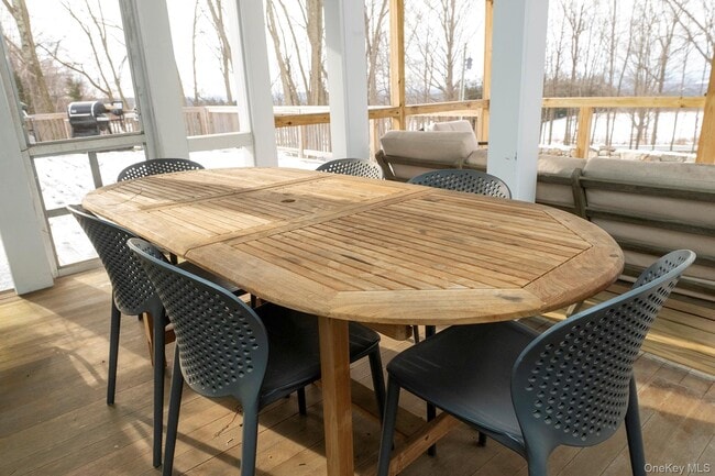 Building Photo - 692 Bangall Rd