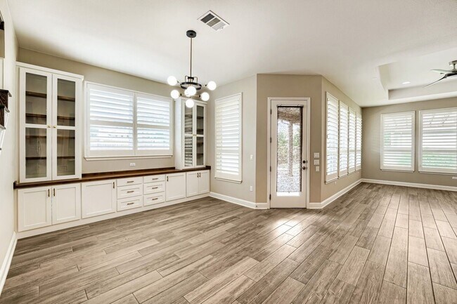 Building Photo - 12620 Javea Dr