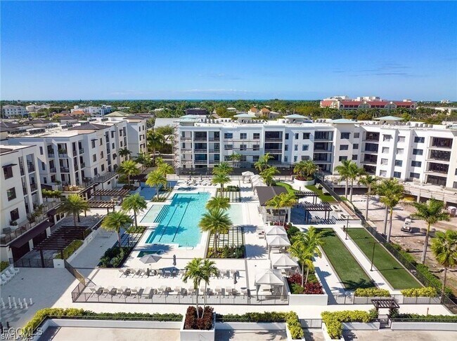 Building Photo - 1111 Central Ave