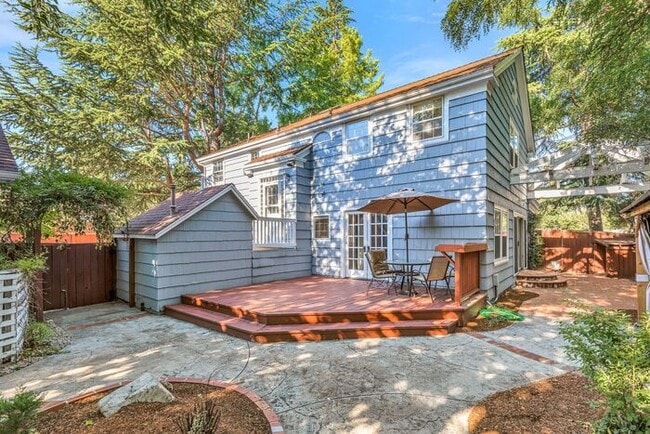 Building Photo - Beautiful Estate for Rent in Ashland