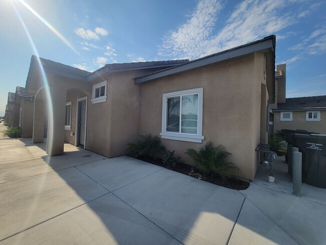 Building Photo - 8617 Frankie Lou St