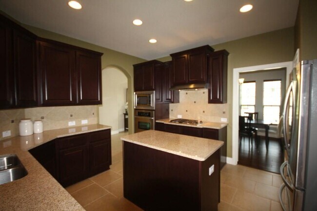 Building Photo - 2839 Nolina Ln