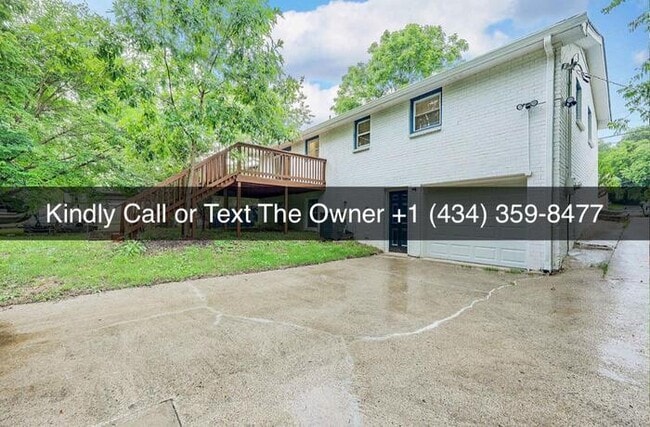 Building Photo - Single Family Residence