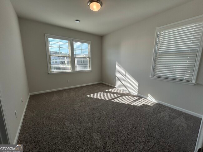 Building Photo - 8525 Tennyson Trce