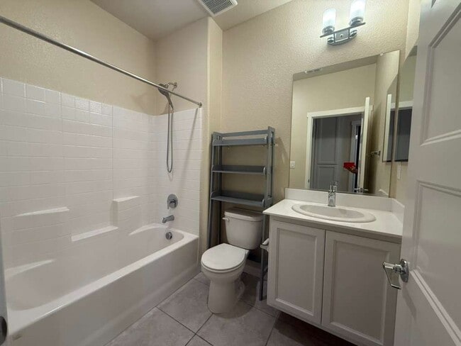 Building Photo - 9950 Del Surf Ln