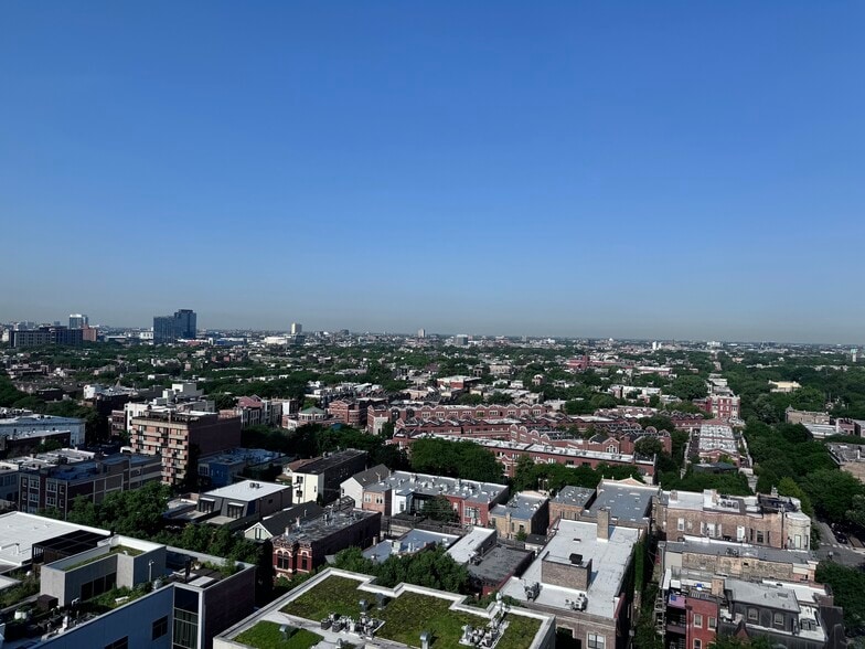 View From Unit - 2000 N Lincoln Park W