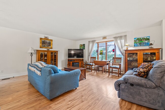 Building Photo - 4998 Rockefeller Rd