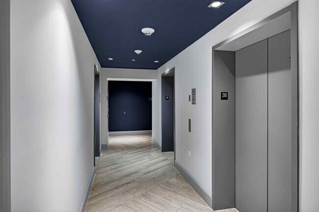 Building Photo - 55 SW 9th St