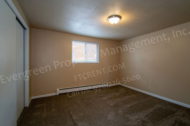 Building Photo - 2916-2924 Glendale Dr
