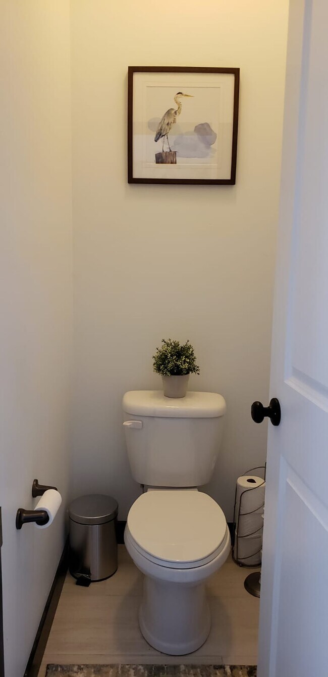 Building Photo - 11366 Sandbank Way