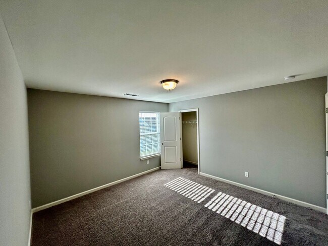 Building Photo - Beautiful home in Georgetown four bedrooms...