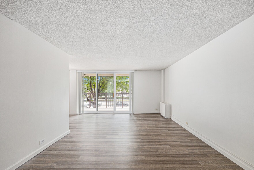 Living Room - 2225 Buchtel Blvd