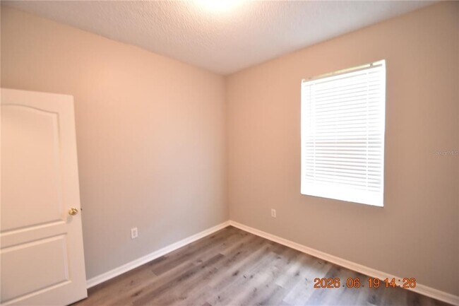 Building Photo - 1625 Open Field Loop