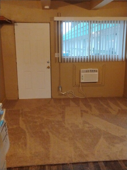 Building Photo - 1639 Basin St SW