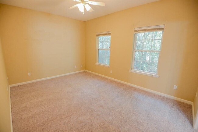 Building Photo - 2116 Bullocks Run Rd