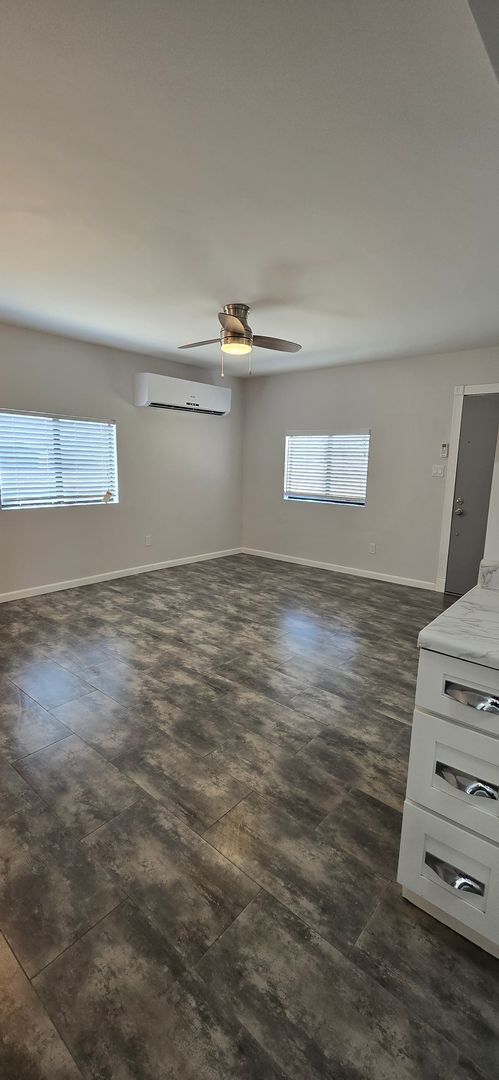 Building Photo - Darby Street Triplex (DD)