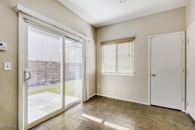 Building Photo - 10230 Lupine Meadow Dr