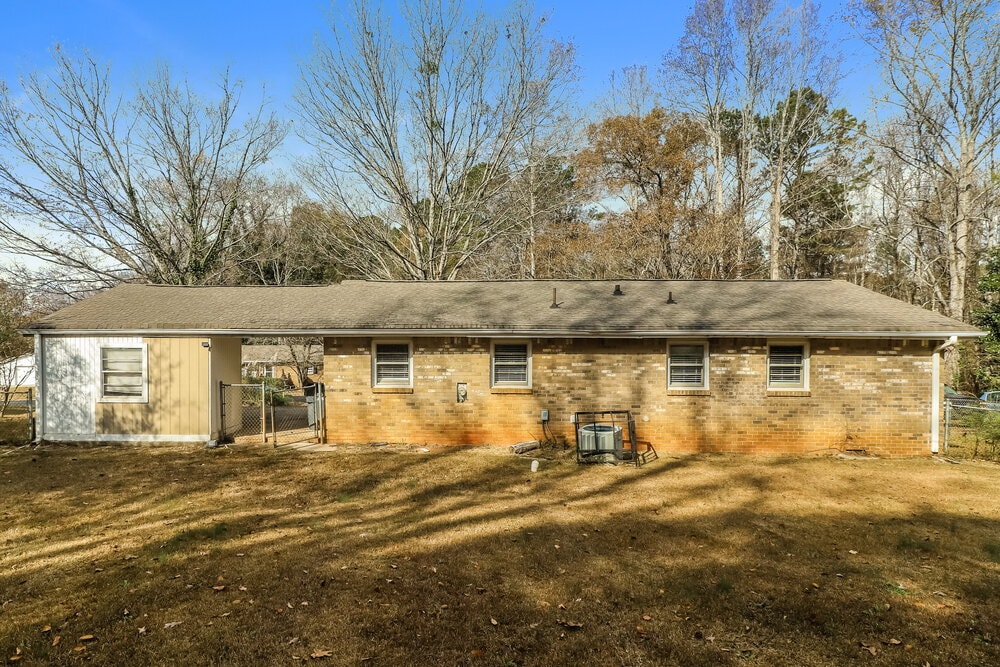 Building Photo - 3564 Briar Dr