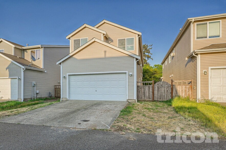 Building Photo - 18012 17th Ave Ct E