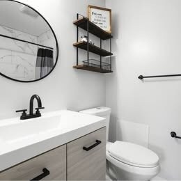 Building Photo - 5201 Banks Pl NE