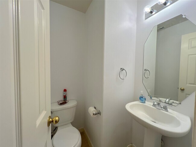 Building Photo - 5535 Bear Paw Cir