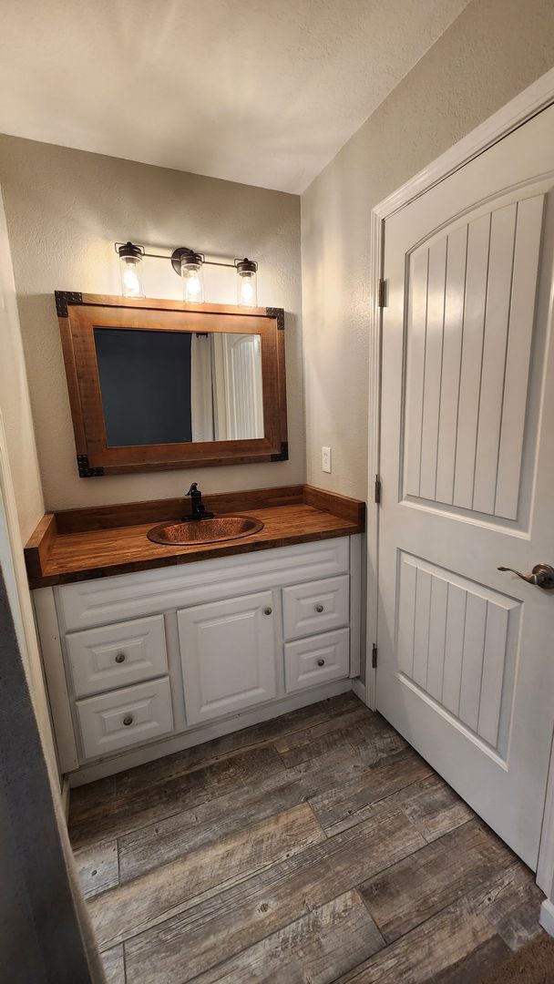 Building Photo - Single story home near the Sierra College campus!