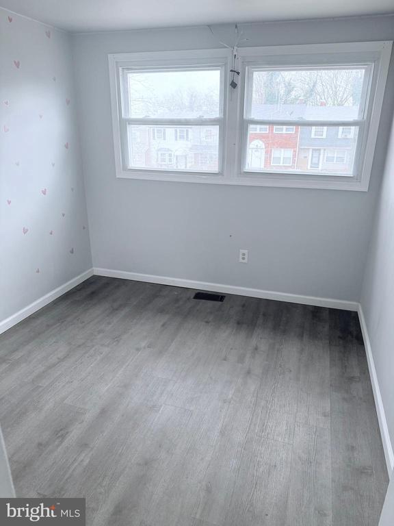 Building Photo - 3 Rutledge Pl