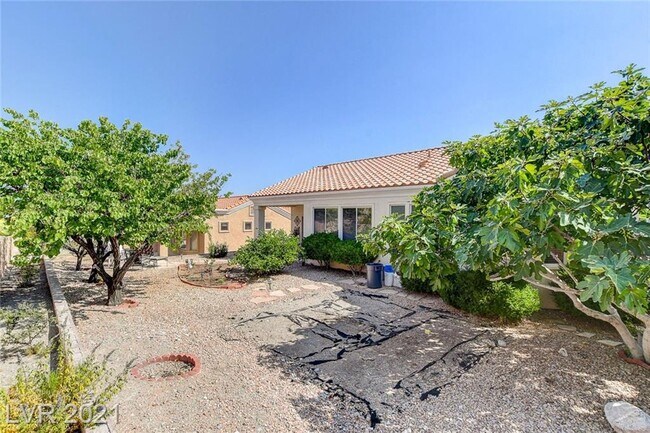 Building Photo - 10820 Clarion Ln
