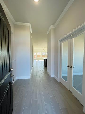 Building Photo - 513 Redbud Dr