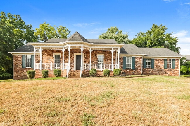 Building Photo - 3933 Hillshire Dr
